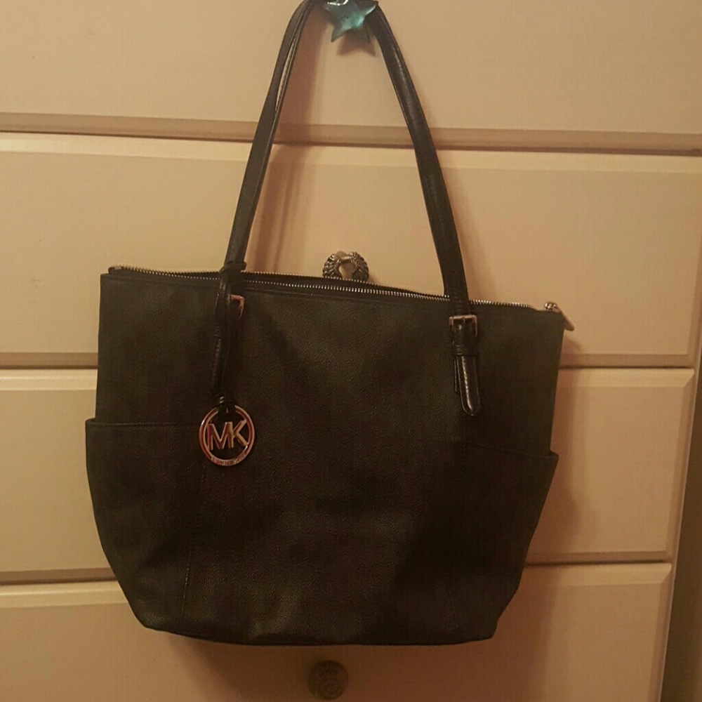 Michael Kors Tote